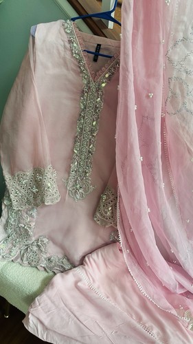Vanya Pink Net Embellished Salwar Kameez Set with Dupatta, Size M #pakistani