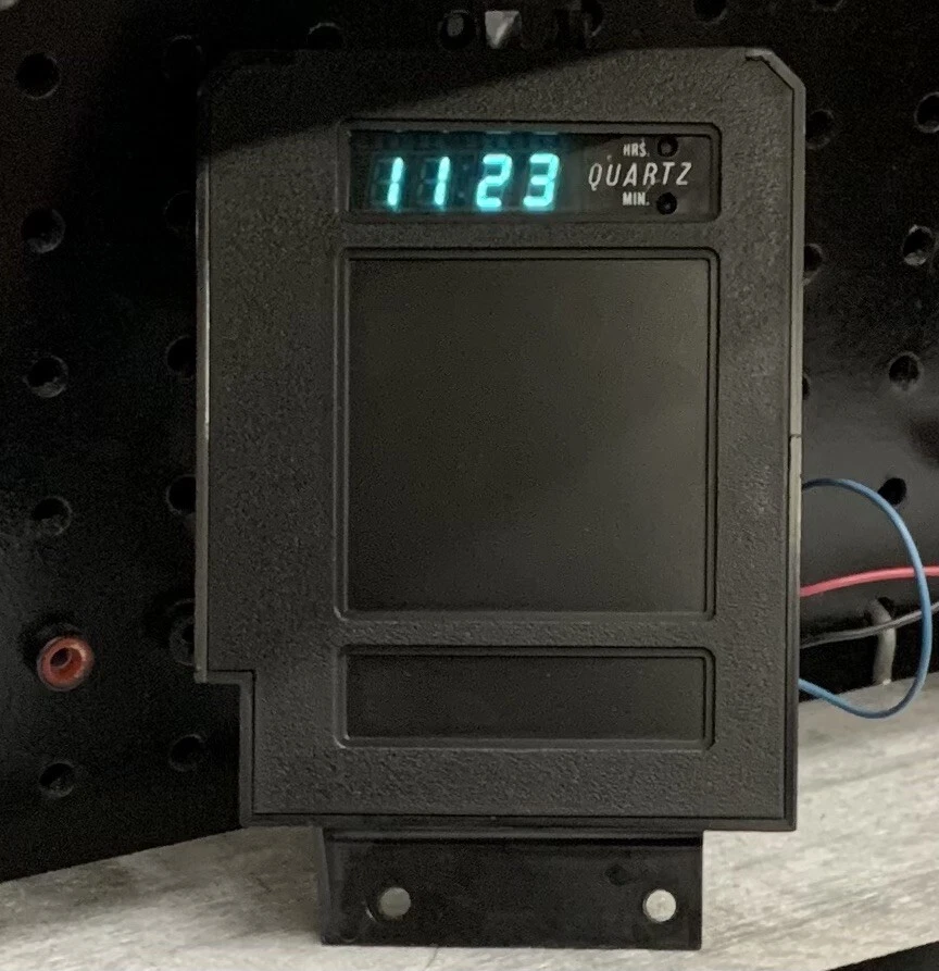 Clock for 1984-1986 Amc Jeep Cherokee XJ, Comanche MJ - Image 4 of 4