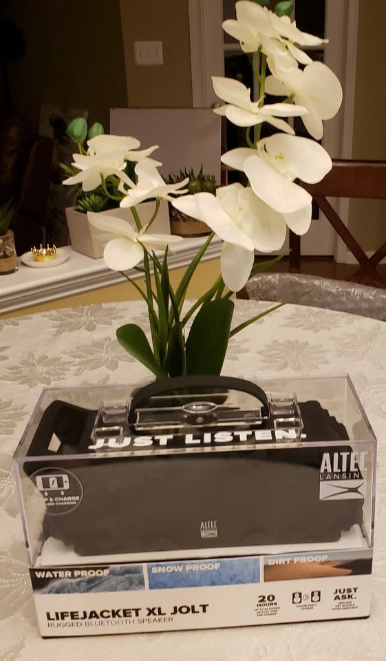 Altavoz Bluetooth Altec Lansing LifeJacket XL Jolt Resistente Impermeable IWM790-BLKC Foto 4 de 4