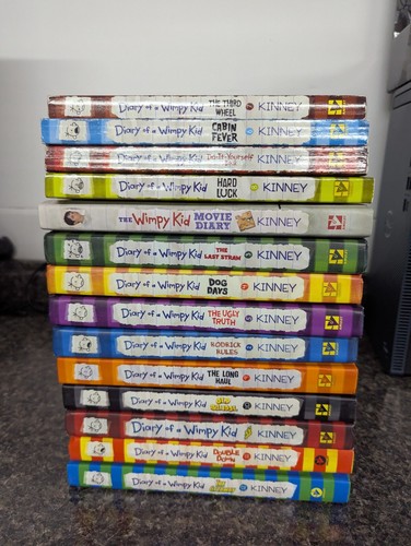 Diary of a Wimpy Kid Set of 14 Total Lot - 10 Hardcover 4 Soft cover - Imagen 1 de 4