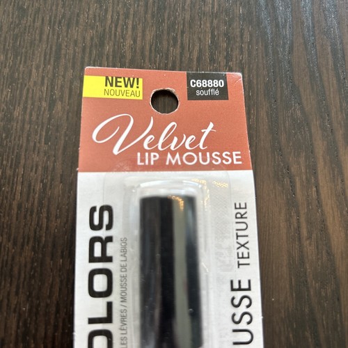 L.A. Colors Velvet Lip Mousse Soufflé - Picture 2 of 3
