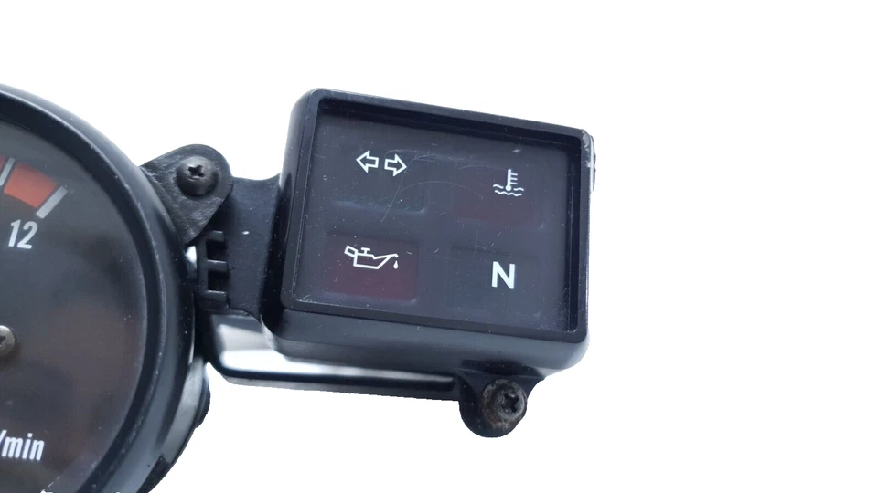 Compte-tours Yamaha TZR 50 2002 n°2 - Photo 4/4