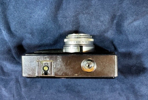 Kodak Instamatic 500 Camera with Schneider-Kreuznach 38mm f:2.8 Lens - Picture 3 of 7