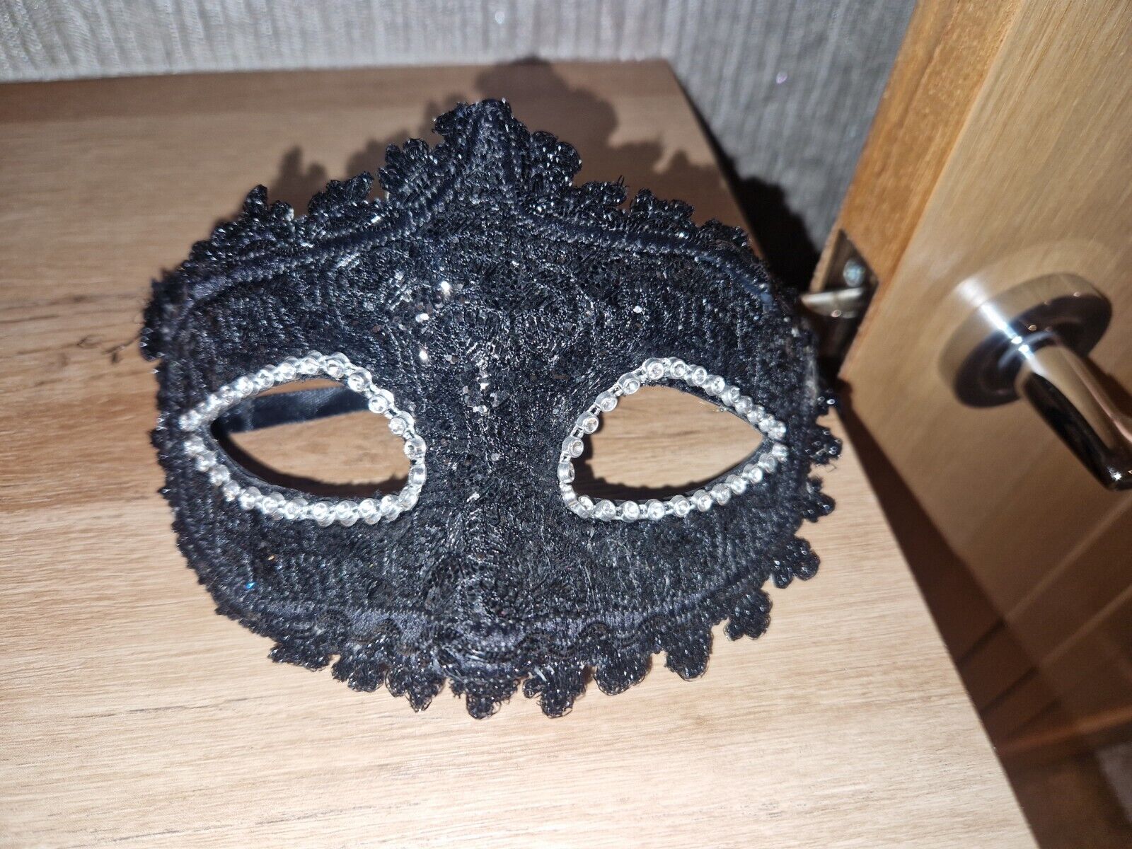 Picture 1 of 4
