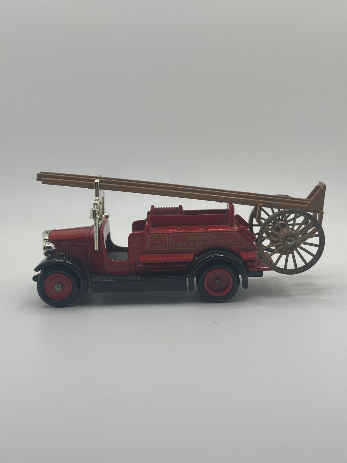 Picture 1 of 6