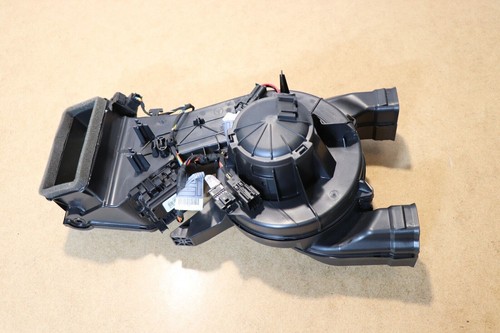 MERCEDES GLS GLE W166 REAR CENTER CONSOLE AC HEATER BLOWER FAN A1668300008 - Picture 4 of 9