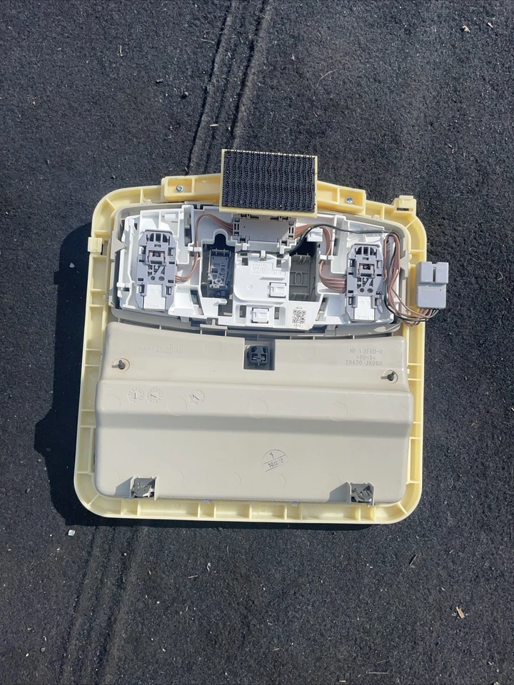 Lámpara de luz domo de lectura de techo Nissan Máxima 2011-2012 OEM Foto 2 de 4