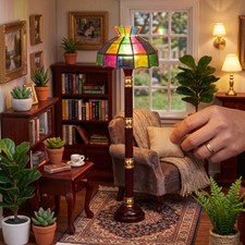 1:12 Scale Dollhouse Floor Lamp Lifelike Colorful Mini Dollhouse Floor LED N