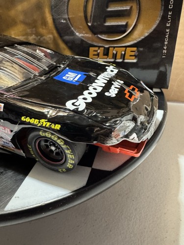 Dale Earnhardt #3 GM Goodwrench 1997 Crash Car Elite 1/24 Nascar Diecast - Picture 11 of 17