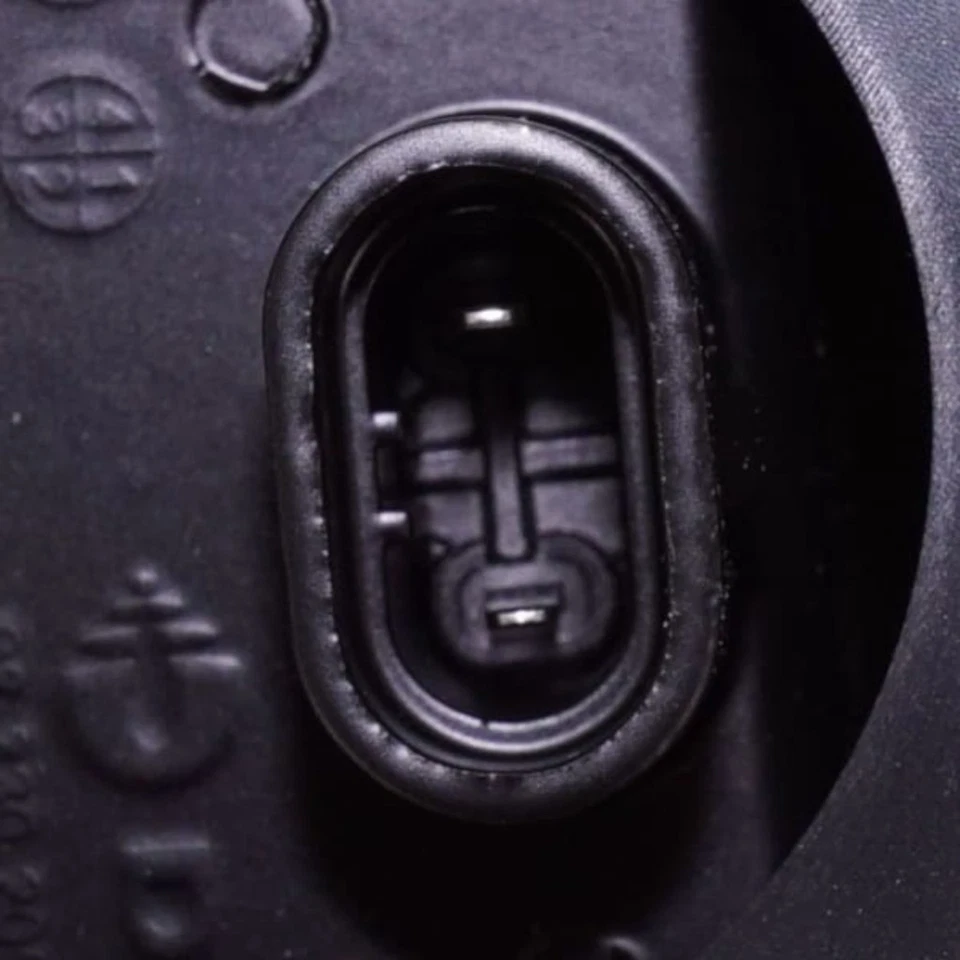 Luz antiniebla lado pasajero CAPA LED para Ford F-450/F-550 Super Duty 2017 2018 2019 Foto 3 de 4