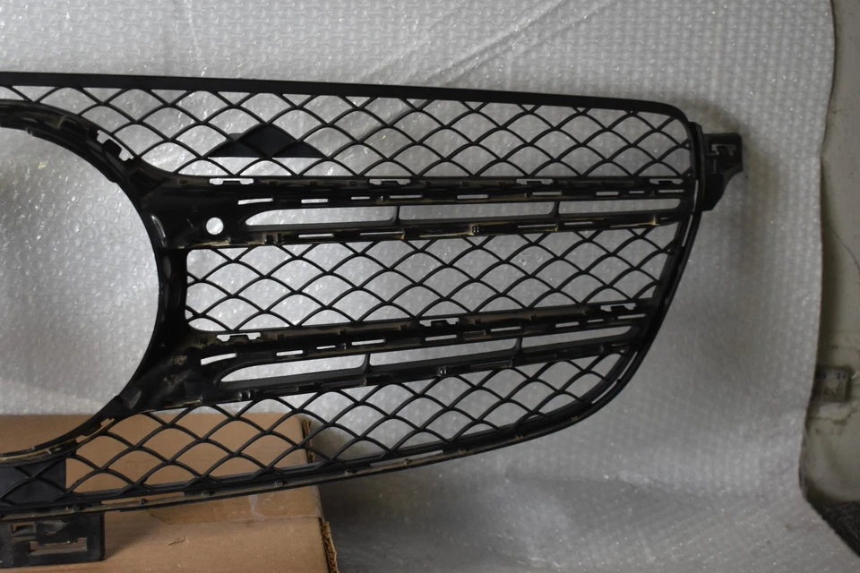 REJILLA MERCEDES BENZ GLE400 4MATIC 2016-2019 OEM A 166 888 02 60 Foto 4 de 4