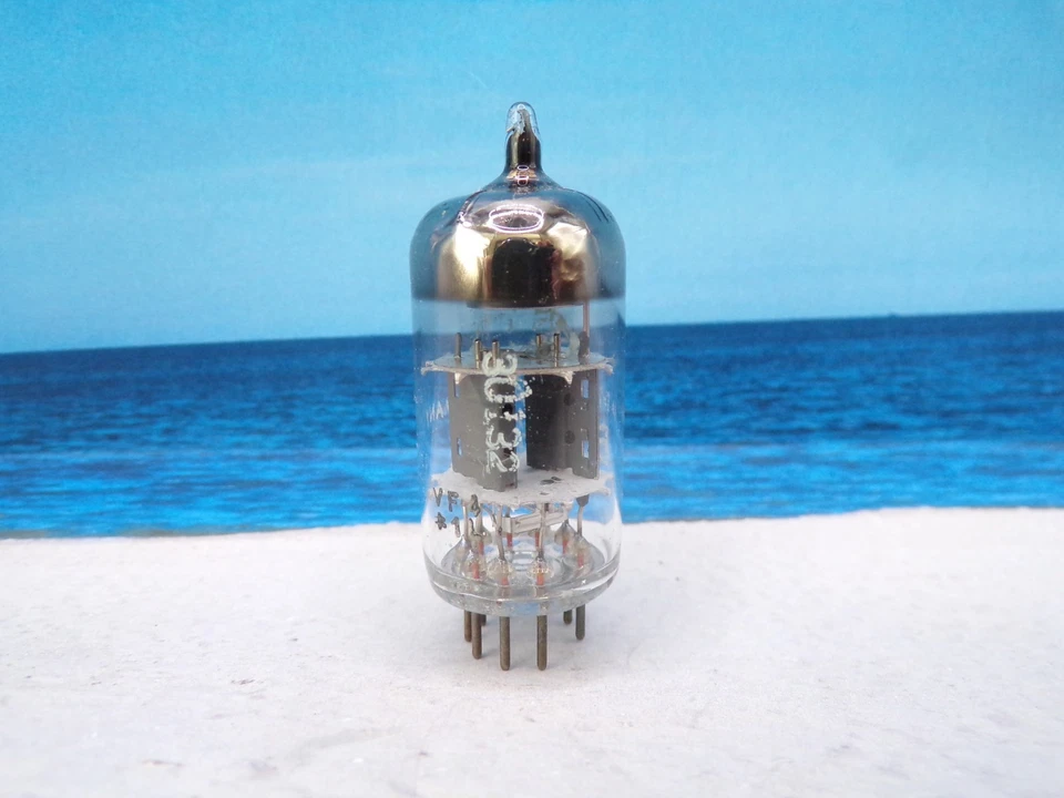 ECC81 Siemens / TELEFUNKEN # NOS NIB (5236) - Bild 4 von 4