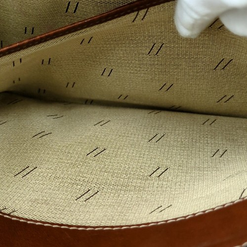 Bolso de hombro flecha dorada bandolera marrón unisex usado de Japón - Imagen 14 de 24