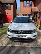 VW 2016 (66) Volkswagen Tiguan SE Nav white