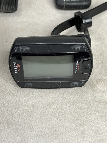 Cateye V3 Wireless Cycling Computer Untested - Picture 8 of 16