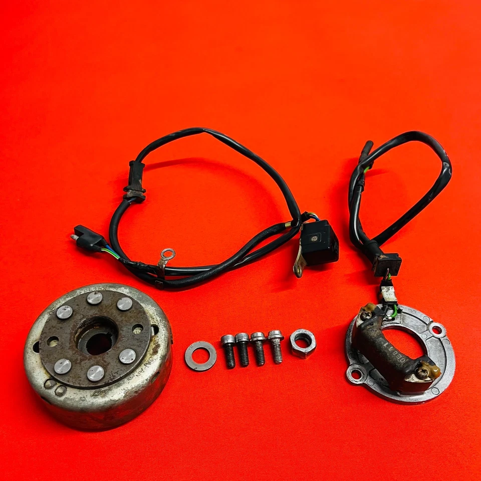 RUEDA DE MOSCA ESTATOR CR85 IMÁN A JUEGO ORIGINAL OEM HONDA CR 80 85 R B 1996-2004 Foto 2 de 4