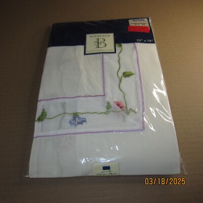 NEW Newbridge 52'' x 70'' Oblong Vanilla Morning Glory Vine Embroidery Tablecloth