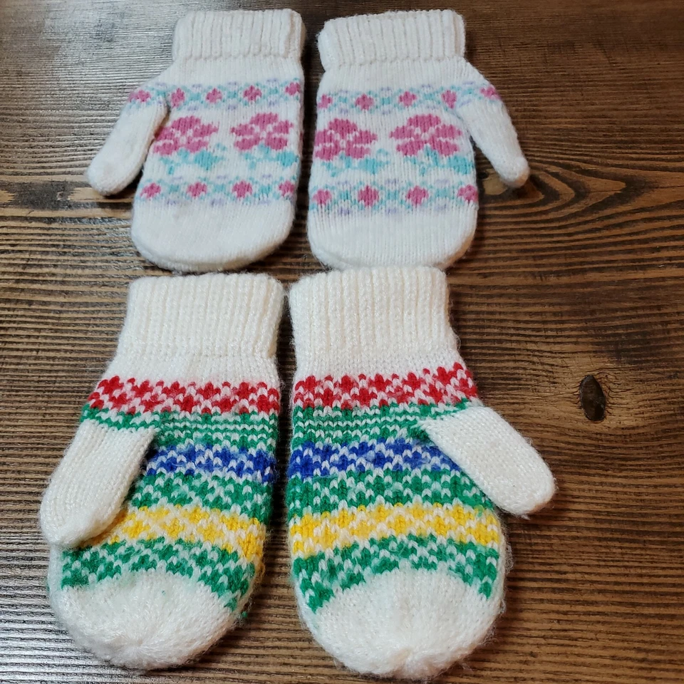 2 Pair Vintage Children's White Mittens with Floral Design - Image 2 of 4