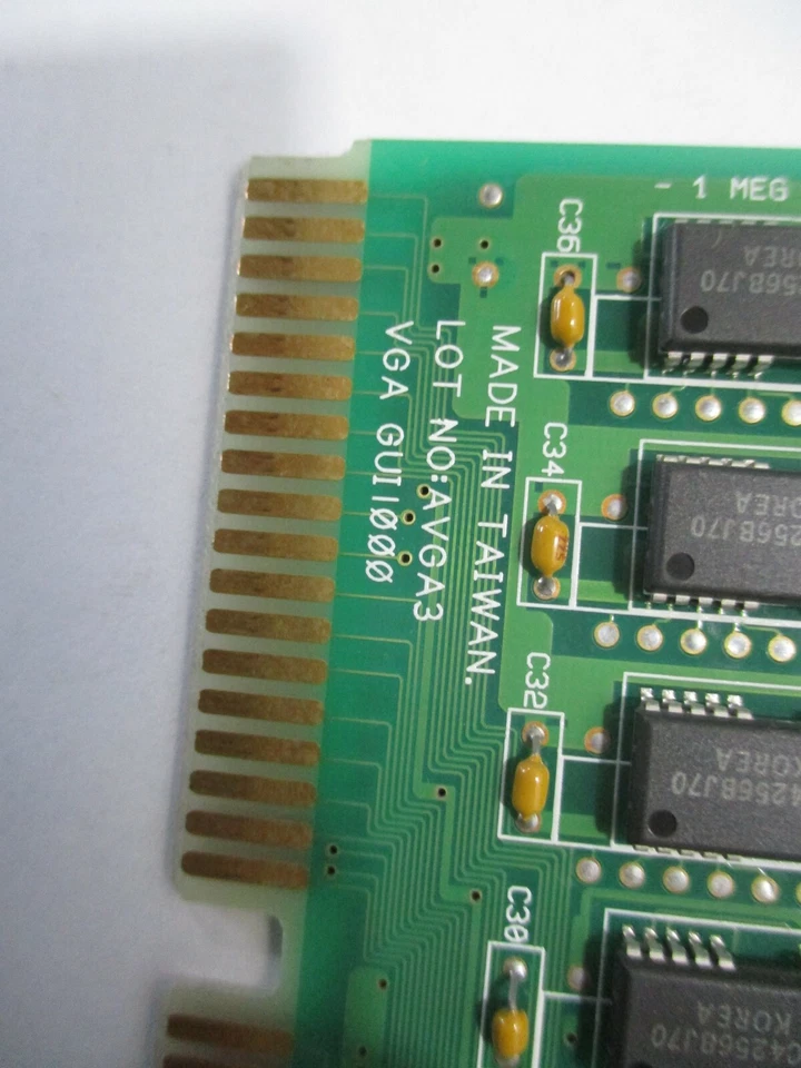 Cirrus Logic CL-GD5905-20DC-1.21 ISA AVGA3 VGA Video Graphics Card - Image 3 of 4