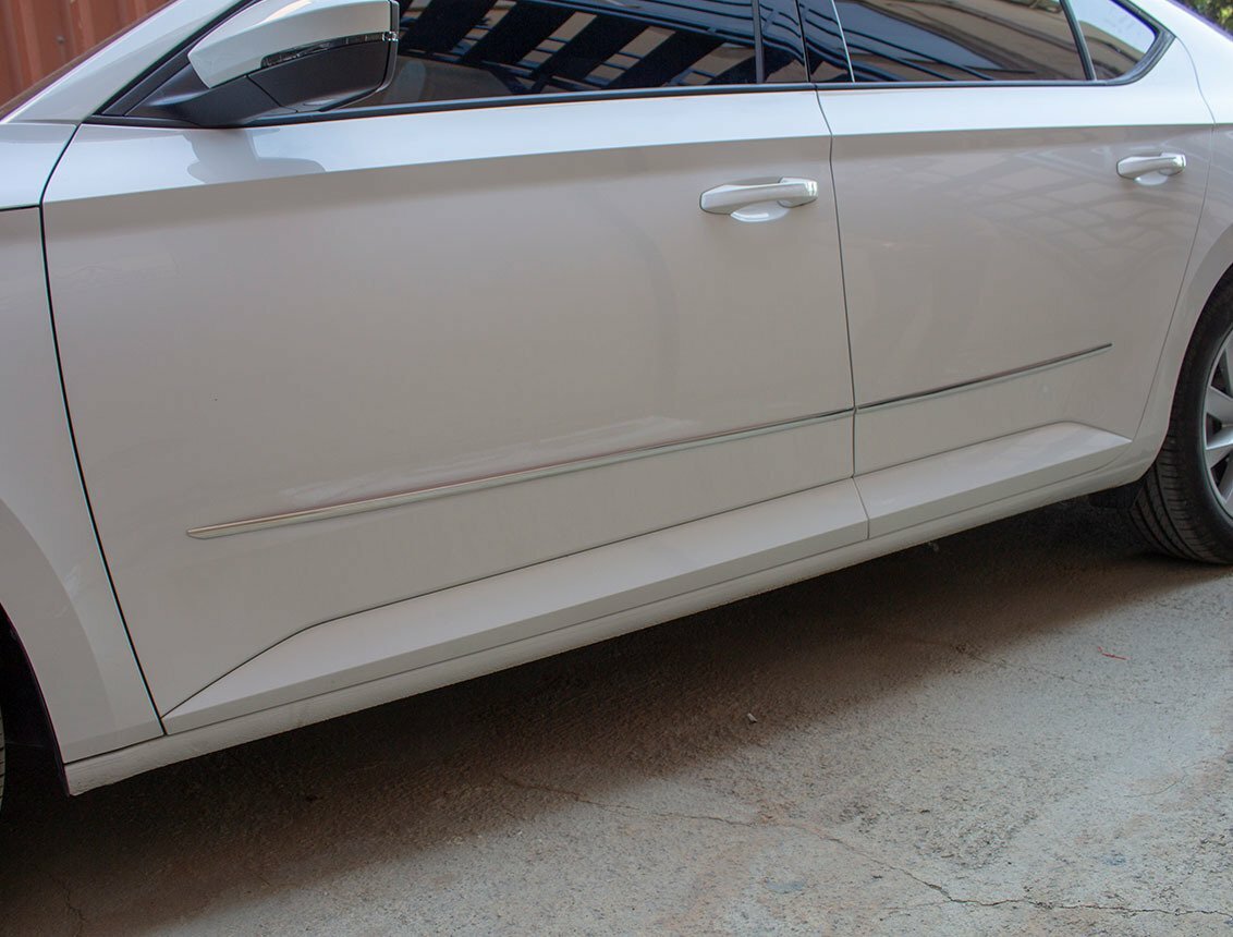 Chrome Side Door Streamer Trim Set (8 Pcs) Stainless Steel For VW Passat B8 2014-2019