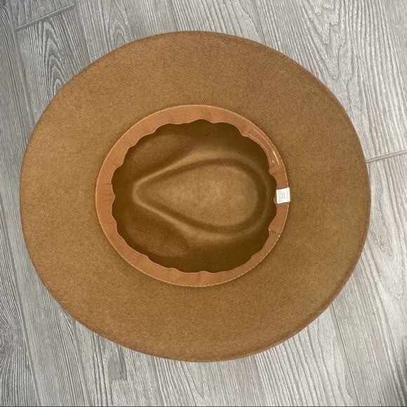 Wool hat fall pumpkin patch style with little sue… - image 3