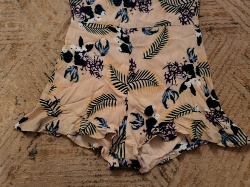 For Love and Lemons Pina Colada Tropical Floral Ruffled Romper Size Large - Picture 4 of 7