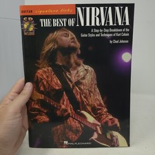 Hal Leonard The Best of Nirvana Guitar Signature Licks Book, No CD