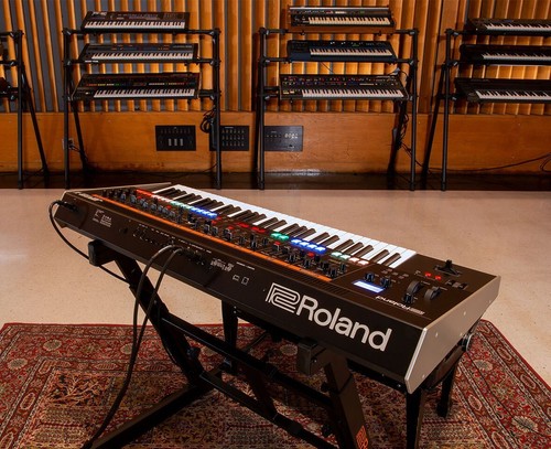 Roland JUPITER-X Professional Synthesizer 61-keys From Japan New - Picture 9 of 10
