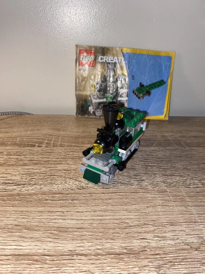 LEGO Creator 4837 Mini Trains, photo 3 of 4