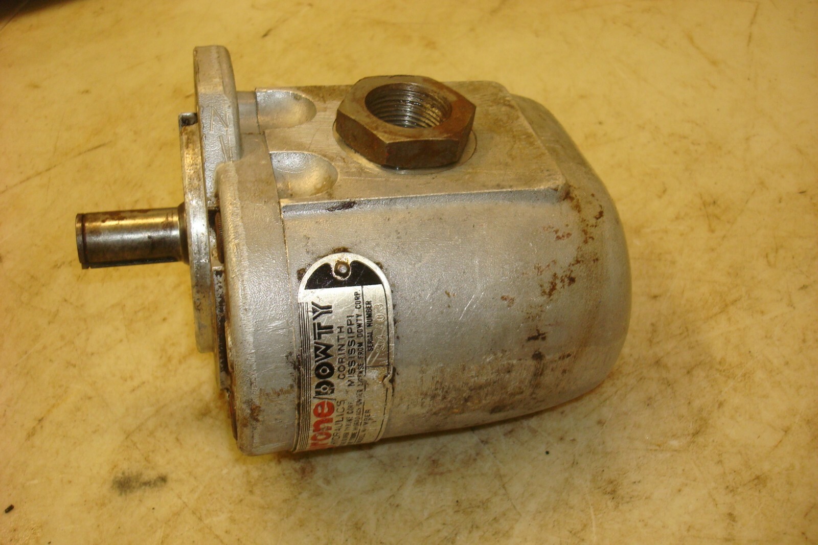 Hydraulic Pump Tyrone Dowty eBay