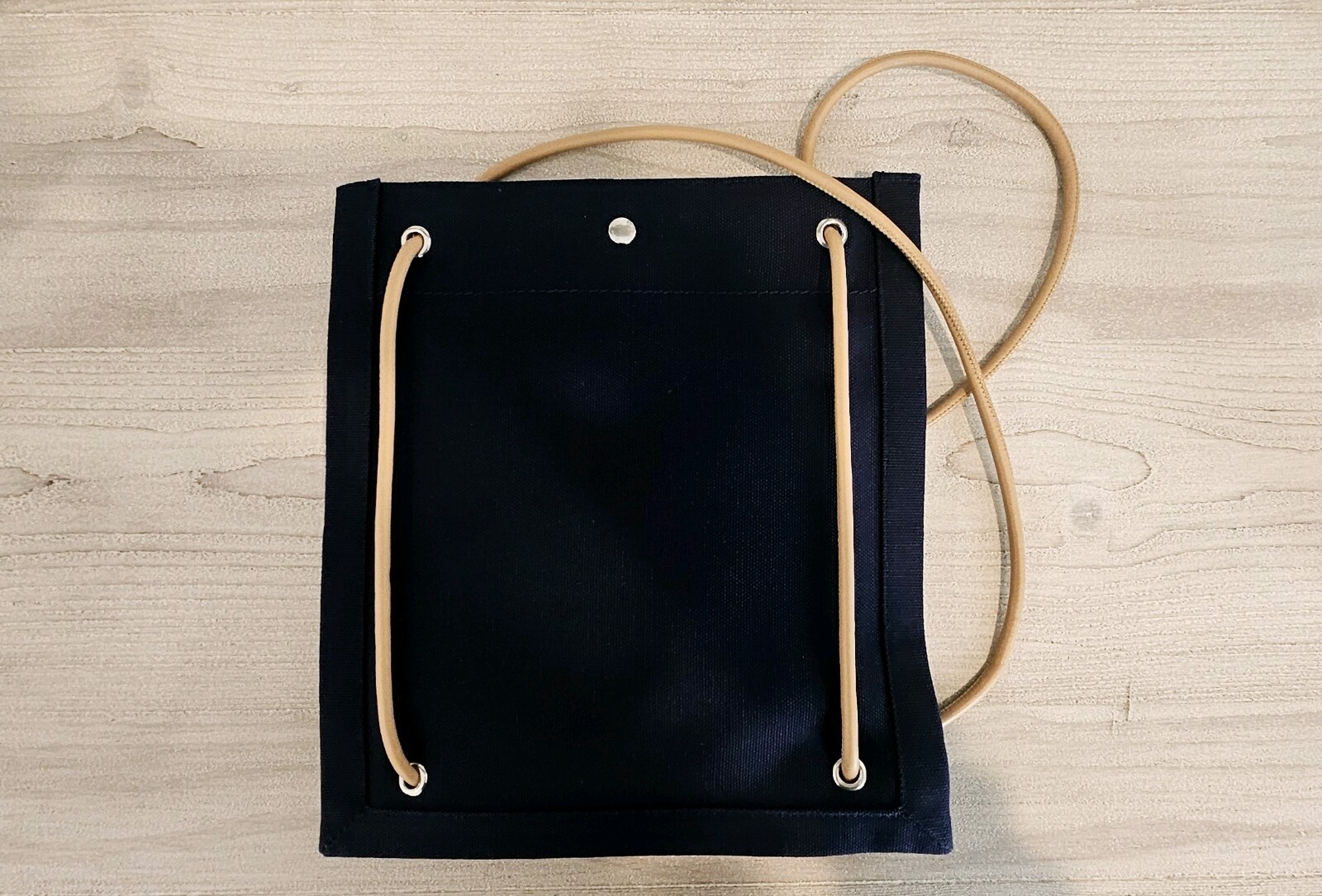 Borsa a tracolla Saint Laurent Paris logo tela pelle blu navy nuova