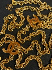 CHANEL BELT AUTH Coco chain CC Rare Gold Vintage LOGO Swing Rare A897