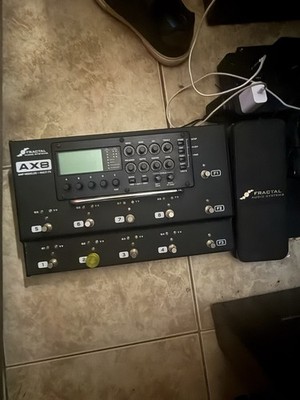 Fractal Audio Systems AX8 Digital Multi-Effects Processor for Electric Guitar