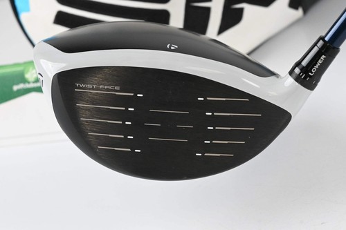 Taylormade SIM2 Max Driver / 10.5 Degree / Regular Flex Fujikura Ventus Blue 5 - Picture 4 of 9