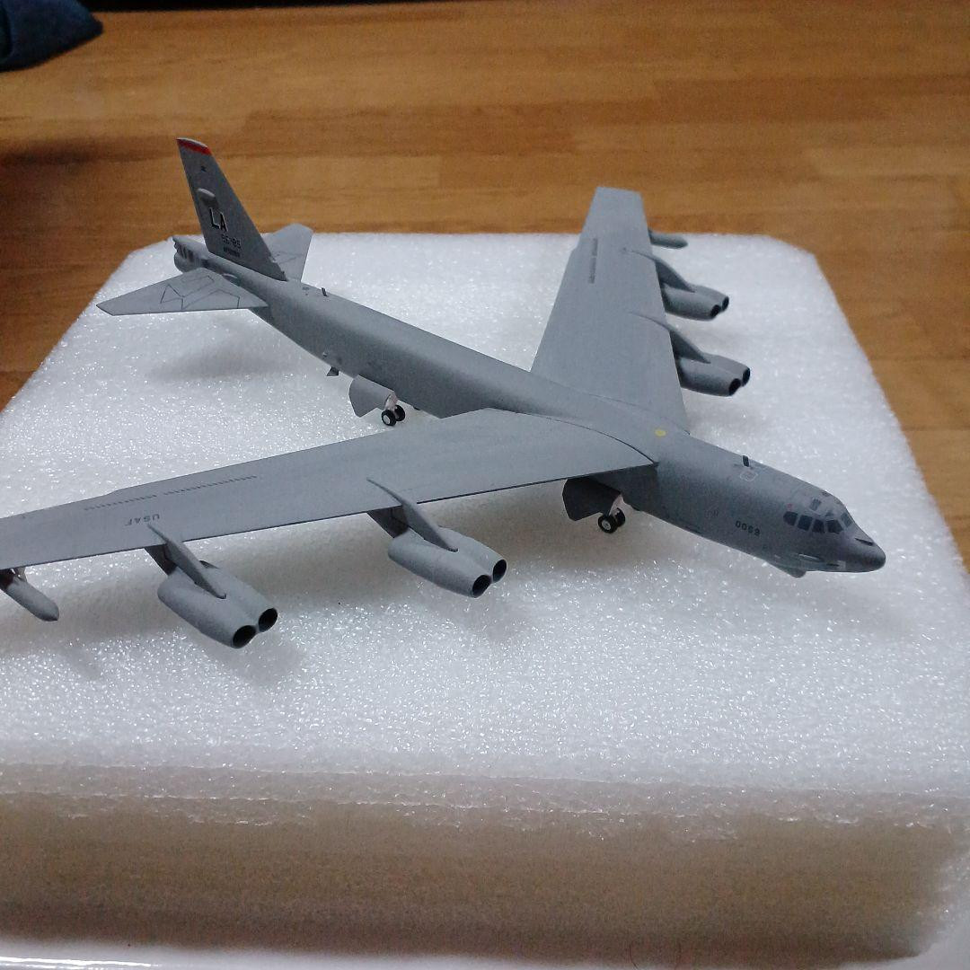 Herpa US Air Force Boeing B-52H bomber 1:200 #e6a563 | eBay Herpa US Air Force Boeing B-52H bomber 1:200 #e6a563 | eBay