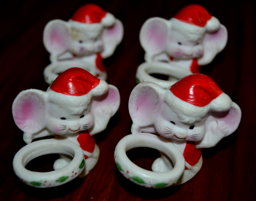 "Juego de 4 servilleteros de cerámica de Papá Noel de colección pintados a mano de Navidad 2"" KITSCH" - Imagen 2 de 7