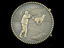 SJ17176 NOS VINTAGE 1970s  DEER HUNTING  COMMEMORATIVE BELT BUCKLE