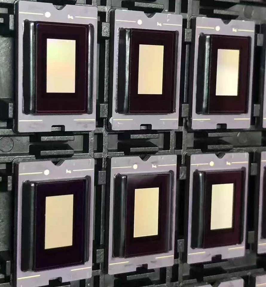 DLP471TPFQQ 0.47 4K DLP Projector UHD DMD Chip New Original 1PCS - Bild 2 von 4