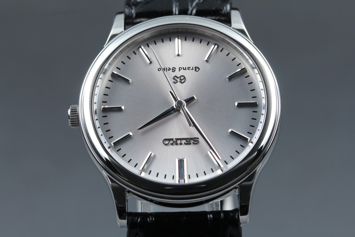 Vintage 2002 Grand Seiko 8J55-0A10 Men's Quartz Watch 34mm Silver