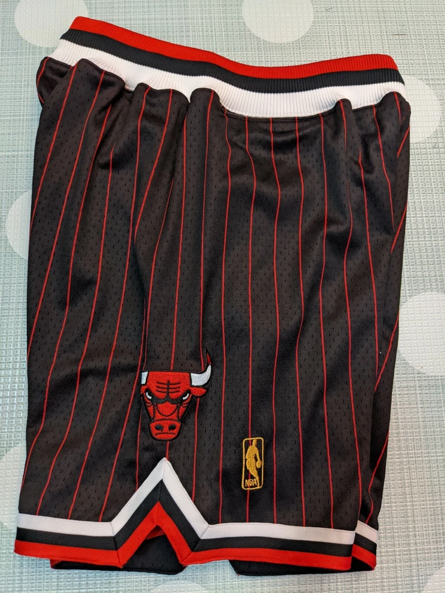 Mitchell & Ness Authentic Shorts Chicago Bulls 1996-97