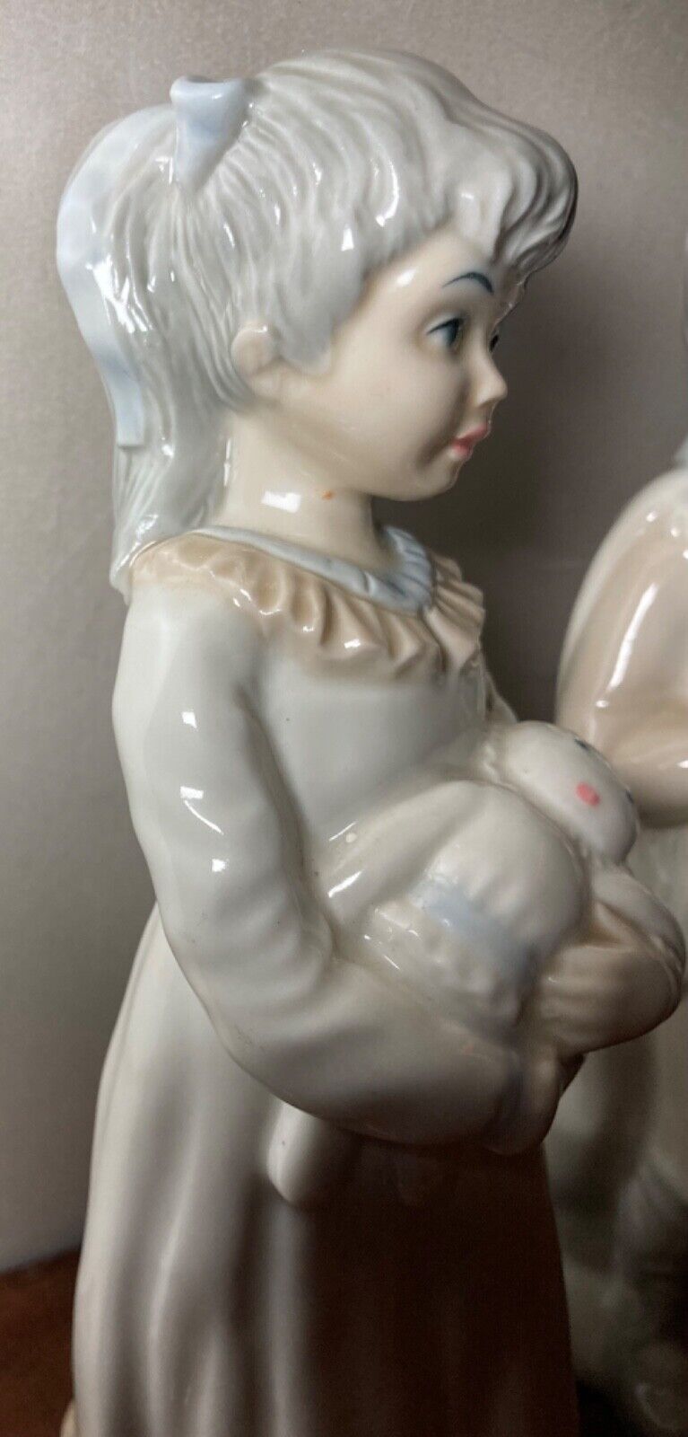Picture 3 of 10