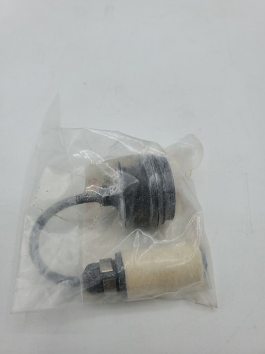 Filtro de combustible motor Kawasaki 49019-2061 nuevo OEM - Imagen 2 de 2