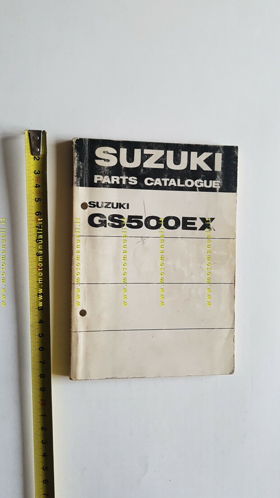 Foto 1 di 9