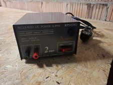 SAMLEX RPS1202 – Geregeltes DC-Netzteil 13,8 V / 2 A