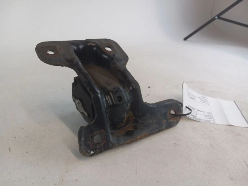 2007 DODGE NITRO КРЕПЛЕНИЕ ДВИГАТЕЛЯ - Изображение 2 из 4