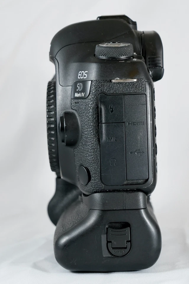 Canon reflex EOS 5D Mark IV Mk IV + grip BG-E20 - Photo 4/4