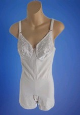 Vintage Young Smoothie Diet Skinny Waist Full Body Girdle w/Garter Belts 36B