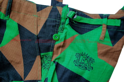 Rare Genuine Africa Ivory Coast geometric camo F1 BDU Uniform Top & Pants LL - Picture 8 of 8