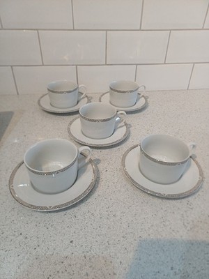 Royal Doulton Platin Design Tassen & Untertassen x 5, Dreieck Rand eingestellt, EU
