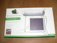 Luce solare per capannone Green Planet con interruttore a filo estraibile per campeggi